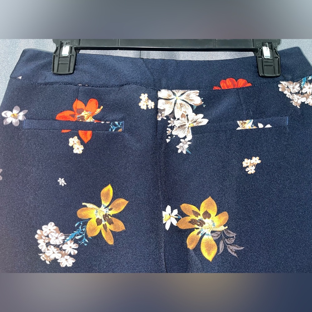 Cynthia Rowley Navy Floral Trousers - Picture 5 of 7